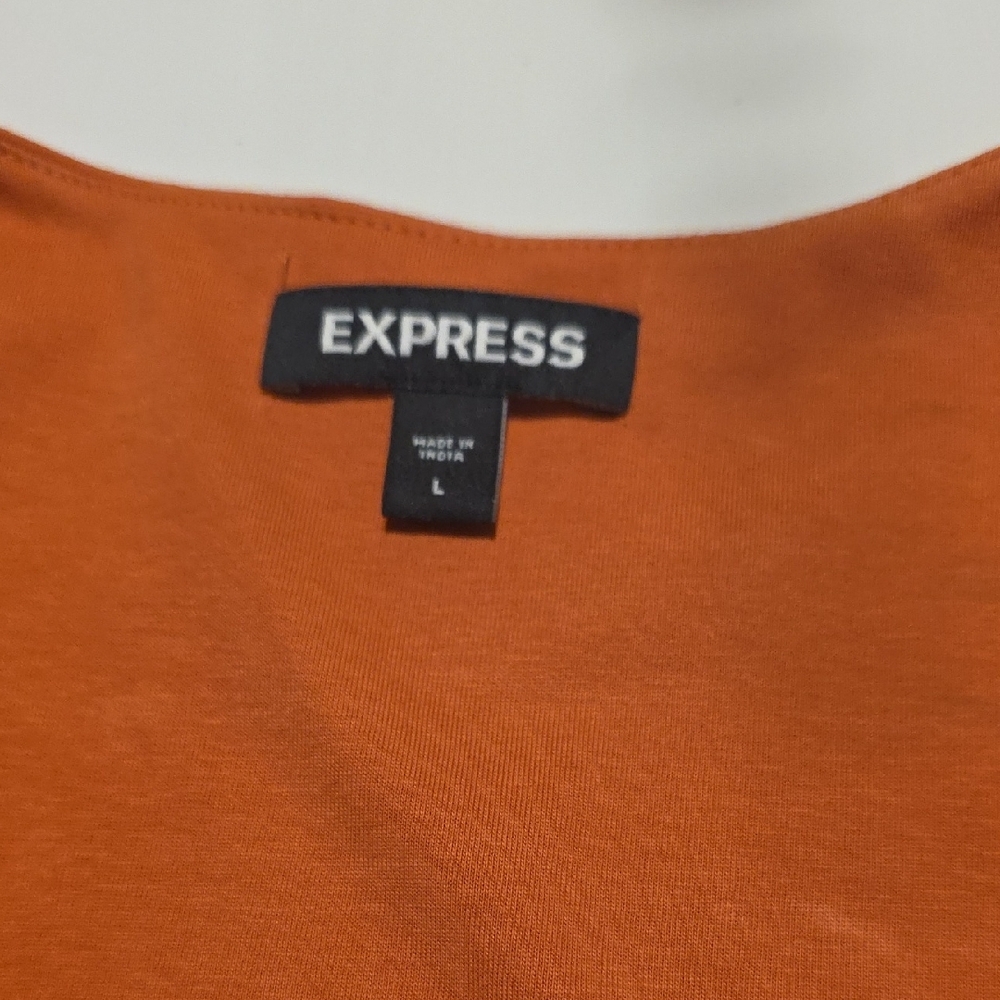 Express Women's Rust Blouse - Picture 2 of 3